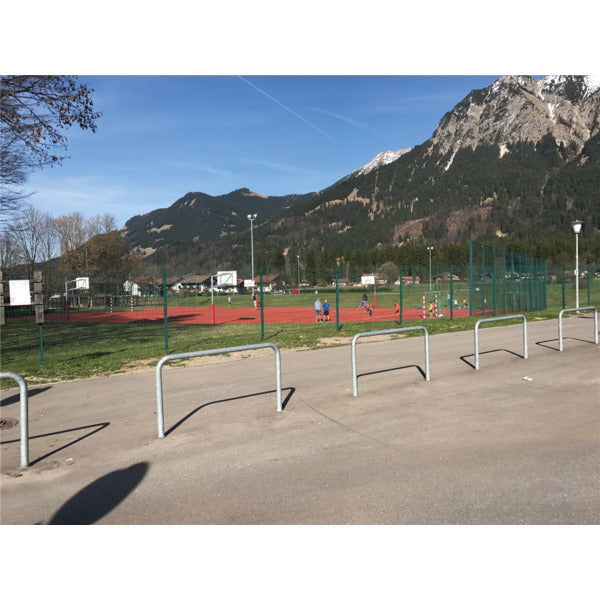 Rohrbügel aus Stahlrohr Ø 60 x 2,5 mm ohne Querholm für Dübelbefestigung
