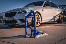 Parkplatzsperre Parklio per App steuerbar mit Solarzelle