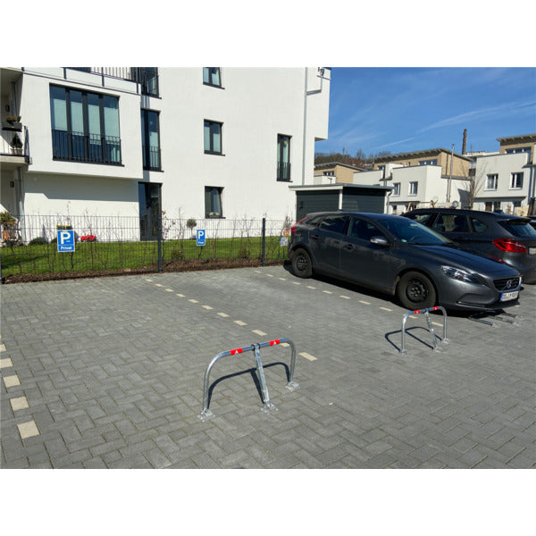 Parkplatzsperrbügel umlegbar mit Profilzylinderschloss
